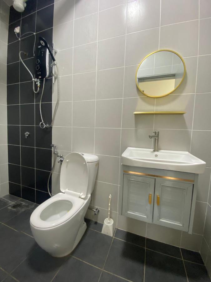 Orked Vanda, 3 Bedroom Apartment, Seaview Netflixwifiyoutube Kuala Terengganu Kültér fotó